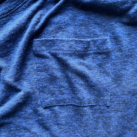 Old Navy long sleeve Boyfriend shirt, navy blue size XXL sweater - lightweight‌ - Picture 3 of 4